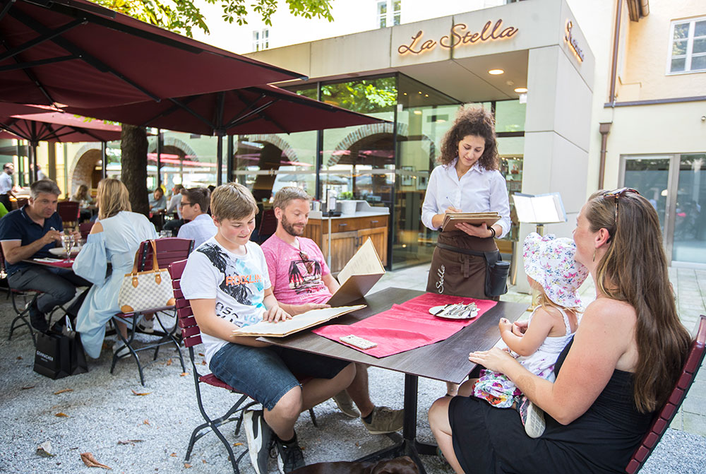 LaStella_Gastgarten3